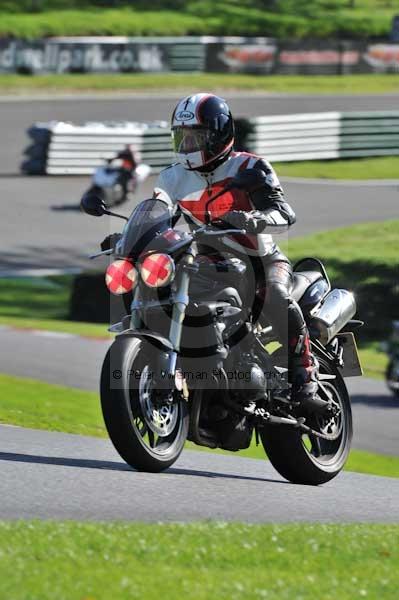Motorcycle action photographs;Trackday digital images;cadwell;cadwell park photographs;event digital images;eventdigitalimages;hopp rider training;motor racing louth lincolnshire;peter wileman photography;trackday;trackday photos