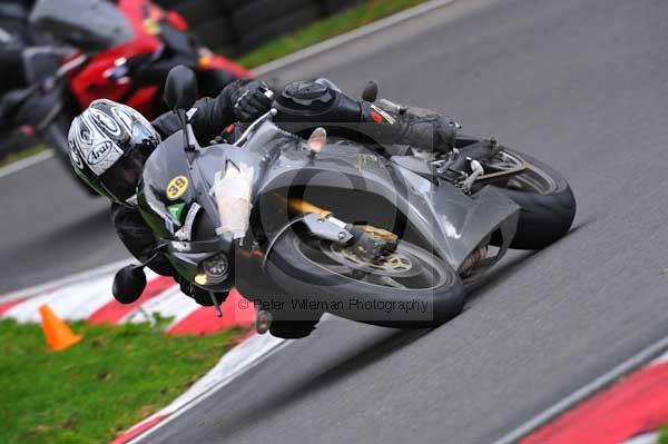 Motorcycle action photographs;Trackday digital images;cadwell;cadwell park photographs;event digital images;eventdigitalimages;hopp rider training;motor racing louth lincolnshire;peter wileman photography;trackday;trackday photos