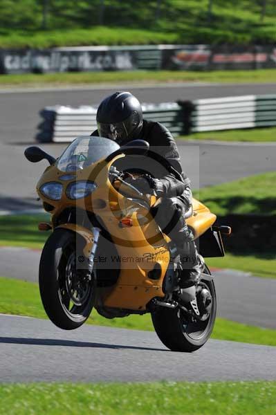 Motorcycle action photographs;Trackday digital images;cadwell;cadwell park photographs;event digital images;eventdigitalimages;hopp rider training;motor racing louth lincolnshire;peter wileman photography;trackday;trackday photos