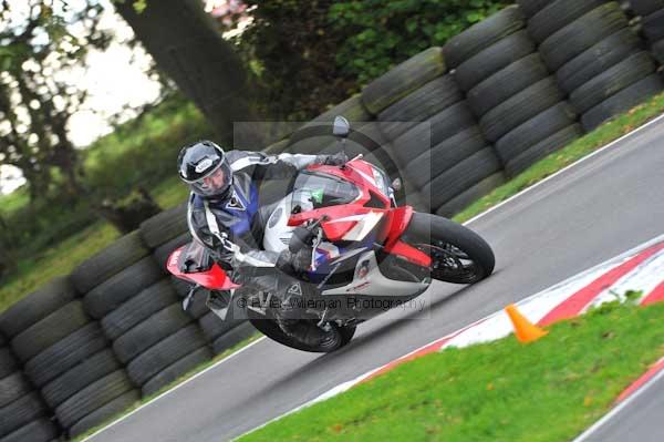 Motorcycle action photographs;Trackday digital images;cadwell;cadwell park photographs;event digital images;eventdigitalimages;hopp rider training;motor racing louth lincolnshire;peter wileman photography;trackday;trackday photos