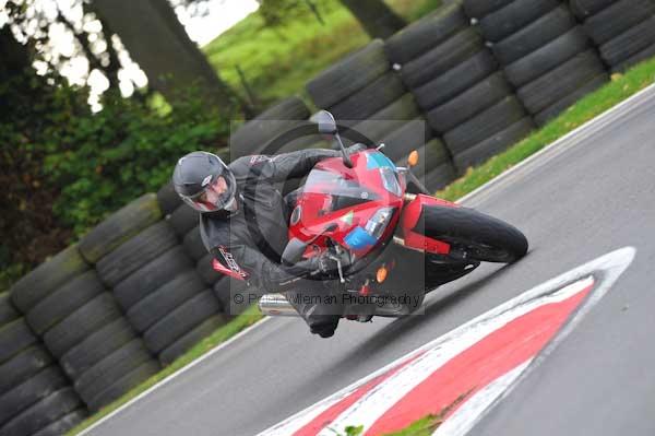 Motorcycle action photographs;Trackday digital images;cadwell;cadwell park photographs;event digital images;eventdigitalimages;hopp rider training;motor racing louth lincolnshire;peter wileman photography;trackday;trackday photos