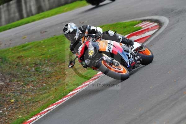 Motorcycle action photographs;Trackday digital images;cadwell;cadwell park photographs;event digital images;eventdigitalimages;hopp rider training;motor racing louth lincolnshire;peter wileman photography;trackday;trackday photos