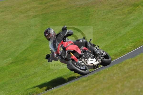 Motorcycle action photographs;Trackday digital images;cadwell;cadwell park photographs;event digital images;eventdigitalimages;hopp rider training;motor racing louth lincolnshire;peter wileman photography;trackday;trackday photos