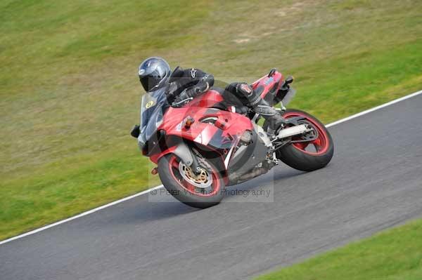 Motorcycle action photographs;Trackday digital images;cadwell;cadwell park photographs;event digital images;eventdigitalimages;hopp rider training;motor racing louth lincolnshire;peter wileman photography;trackday;trackday photos