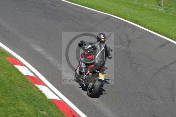 Motorcycle action photographs;Trackday digital images;cadwell;cadwell park photographs;event digital images;eventdigitalimages;hopp rider training;motor racing louth lincolnshire;peter wileman photography;trackday;trackday photos