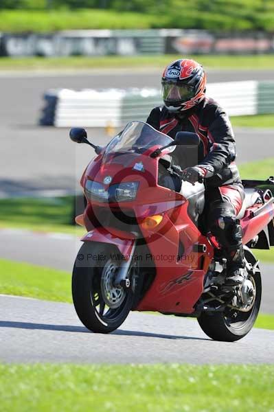 Motorcycle action photographs;Trackday digital images;cadwell;cadwell park photographs;event digital images;eventdigitalimages;hopp rider training;motor racing louth lincolnshire;peter wileman photography;trackday;trackday photos