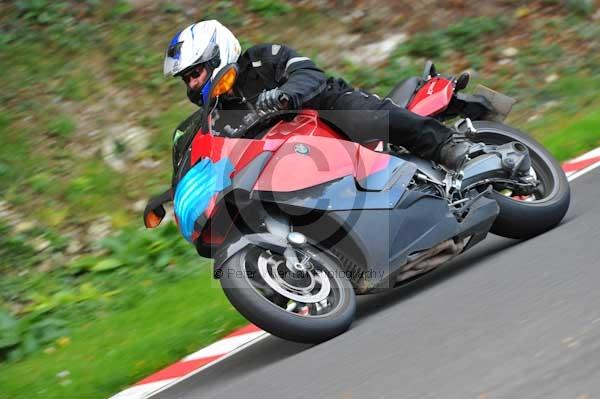Motorcycle action photographs;Trackday digital images;cadwell;cadwell park photographs;event digital images;eventdigitalimages;hopp rider training;motor racing louth lincolnshire;peter wileman photography;trackday;trackday photos