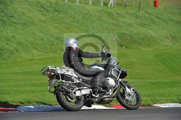 Motorcycle action photographs;Trackday digital images;cadwell;cadwell park photographs;event digital images;eventdigitalimages;hopp rider training;motor racing louth lincolnshire;peter wileman photography;trackday;trackday photos