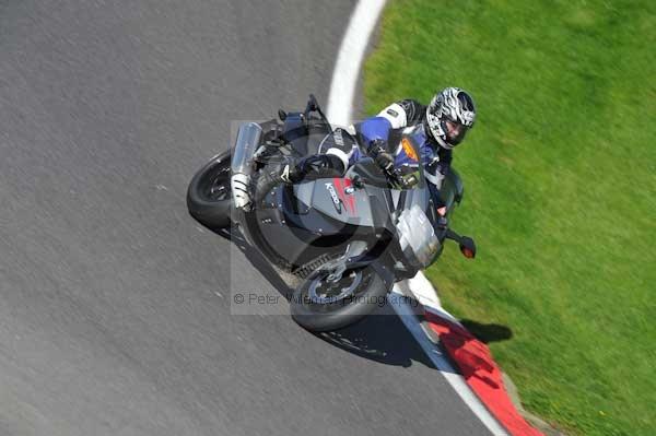 Motorcycle action photographs;Trackday digital images;cadwell;cadwell park photographs;event digital images;eventdigitalimages;hopp rider training;motor racing louth lincolnshire;peter wileman photography;trackday;trackday photos