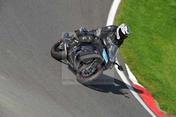 Motorcycle action photographs;Trackday digital images;cadwell;cadwell park photographs;event digital images;eventdigitalimages;hopp rider training;motor racing louth lincolnshire;peter wileman photography;trackday;trackday photos