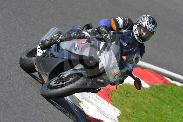 Motorcycle action photographs;Trackday digital images;cadwell;cadwell park photographs;event digital images;eventdigitalimages;hopp rider training;motor racing louth lincolnshire;peter wileman photography;trackday;trackday photos