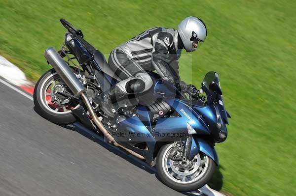 Motorcycle action photographs;Trackday digital images;cadwell;cadwell park photographs;event digital images;eventdigitalimages;hopp rider training;motor racing louth lincolnshire;peter wileman photography;trackday;trackday photos