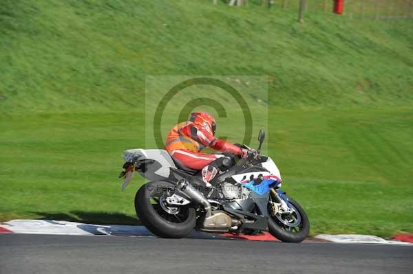 Motorcycle action photographs;Trackday digital images;cadwell;cadwell park photographs;event digital images;eventdigitalimages;hopp rider training;motor racing louth lincolnshire;peter wileman photography;trackday;trackday photos