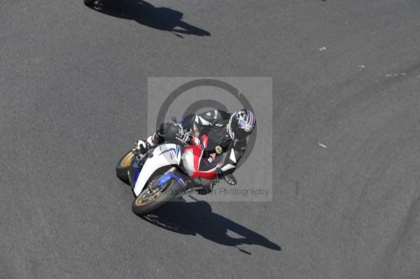 Motorcycle action photographs;Trackday digital images;cadwell;cadwell park photographs;event digital images;eventdigitalimages;hopp rider training;motor racing louth lincolnshire;peter wileman photography;trackday;trackday photos