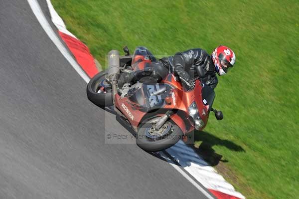 Motorcycle action photographs;Trackday digital images;cadwell;cadwell park photographs;event digital images;eventdigitalimages;hopp rider training;motor racing louth lincolnshire;peter wileman photography;trackday;trackday photos