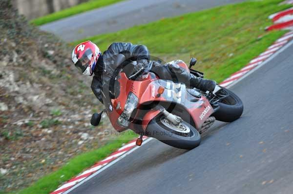 Motorcycle action photographs;Trackday digital images;cadwell;cadwell park photographs;event digital images;eventdigitalimages;hopp rider training;motor racing louth lincolnshire;peter wileman photography;trackday;trackday photos