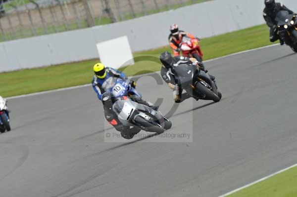 Motorcycle action photographs;Silverstone circuit;Silverstone photographs;Trackday digital images;event digital images;eventdigitalimages;no limits trackday;peter wileman photography;rockingham towcester northamptonshire;trackday;trackday photos