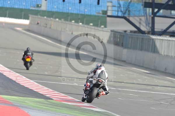 Motorcycle action photographs;Silverstone circuit;Silverstone photographs;Trackday digital images;event digital images;eventdigitalimages;no limits trackday;peter wileman photography;rockingham towcester northamptonshire;trackday;trackday photos