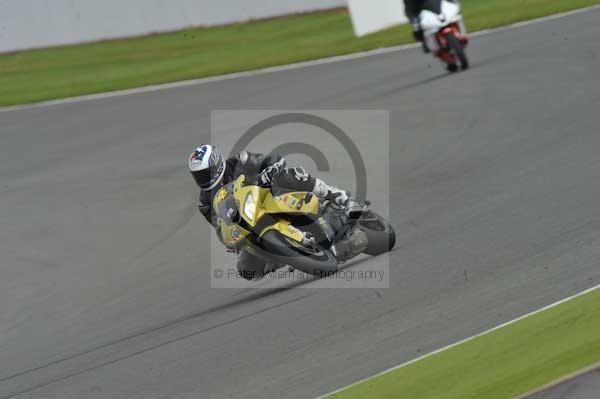Motorcycle action photographs;Silverstone circuit;Silverstone photographs;Trackday digital images;event digital images;eventdigitalimages;no limits trackday;peter wileman photography;rockingham towcester northamptonshire;trackday;trackday photos