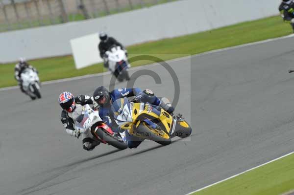 Motorcycle action photographs;Silverstone circuit;Silverstone photographs;Trackday digital images;event digital images;eventdigitalimages;no limits trackday;peter wileman photography;rockingham towcester northamptonshire;trackday;trackday photos