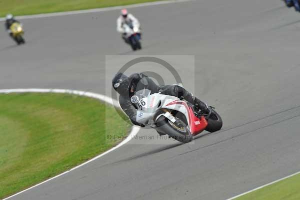 Motorcycle action photographs;Silverstone circuit;Silverstone photographs;Trackday digital images;event digital images;eventdigitalimages;no limits trackday;peter wileman photography;rockingham towcester northamptonshire;trackday;trackday photos