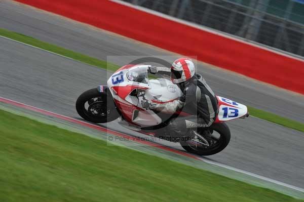 Motorcycle action photographs;Silverstone circuit;Silverstone photographs;Trackday digital images;event digital images;eventdigitalimages;no limits trackday;peter wileman photography;rockingham towcester northamptonshire;trackday;trackday photos