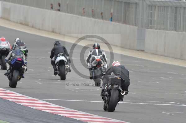 Motorcycle action photographs;Silverstone circuit;Silverstone photographs;Trackday digital images;event digital images;eventdigitalimages;no limits trackday;peter wileman photography;rockingham towcester northamptonshire;trackday;trackday photos