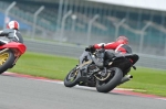 Motorcycle-action-photographs;Silverstone-circuit;Silverstone-photographs;Trackday-digital-images;event-digital-images;eventdigitalimages;no-limits-trackday;peter-wileman-photography;rockingham-towcester-northamptonshire;trackday;trackday-photos