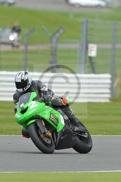 Motorcycle action photographs;Silverstone circuit;Silverstone photographs;Trackday digital images;event digital images;eventdigitalimages;no limits trackday;peter wileman photography;rockingham towcester northamptonshire;trackday;trackday photos