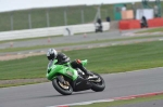 Motorcycle-action-photographs;Silverstone-circuit;Silverstone-photographs;Trackday-digital-images;event-digital-images;eventdigitalimages;no-limits-trackday;peter-wileman-photography;rockingham-towcester-northamptonshire;trackday;trackday-photos