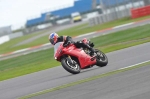 Motorcycle-action-photographs;Silverstone-circuit;Silverstone-photographs;Trackday-digital-images;event-digital-images;eventdigitalimages;no-limits-trackday;peter-wileman-photography;rockingham-towcester-northamptonshire;trackday;trackday-photos