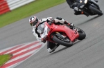Motorcycle-action-photographs;Silverstone-circuit;Silverstone-photographs;Trackday-digital-images;event-digital-images;eventdigitalimages;no-limits-trackday;peter-wileman-photography;rockingham-towcester-northamptonshire;trackday;trackday-photos