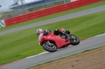 Motorcycle-action-photographs;Silverstone-circuit;Silverstone-photographs;Trackday-digital-images;event-digital-images;eventdigitalimages;no-limits-trackday;peter-wileman-photography;rockingham-towcester-northamptonshire;trackday;trackday-photos