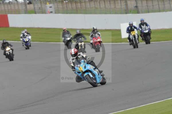 Motorcycle action photographs;Silverstone circuit;Silverstone photographs;Trackday digital images;event digital images;eventdigitalimages;no limits trackday;peter wileman photography;rockingham towcester northamptonshire;trackday;trackday photos