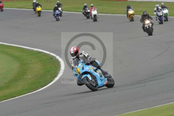 Motorcycle action photographs;Silverstone circuit;Silverstone photographs;Trackday digital images;event digital images;eventdigitalimages;no limits trackday;peter wileman photography;rockingham towcester northamptonshire;trackday;trackday photos