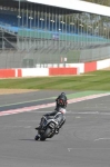 Motorcycle-action-photographs;Silverstone-circuit;Silverstone-photographs;Trackday-digital-images;event-digital-images;eventdigitalimages;no-limits-trackday;peter-wileman-photography;rockingham-towcester-northamptonshire;trackday;trackday-photos