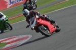 Motorcycle-action-photographs;Silverstone-circuit;Silverstone-photographs;Trackday-digital-images;event-digital-images;eventdigitalimages;no-limits-trackday;peter-wileman-photography;rockingham-towcester-northamptonshire;trackday;trackday-photos