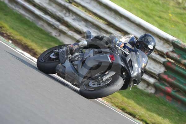 Mallory park Leicestershire;Mallory park photographs;Motorcycle action photographs;Trackday digital images;event digital images;eventdigitalimages;mallory park;no limits trackday;peter wileman photography;trackday;trackday photos