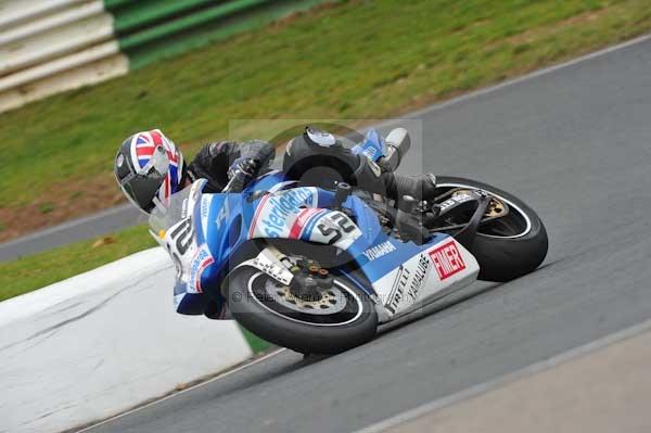 Mallory park Leicestershire;Mallory park photographs;Motorcycle action photographs;Trackday digital images;event digital images;eventdigitalimages;mallory park;no limits trackday;peter wileman photography;trackday;trackday photos