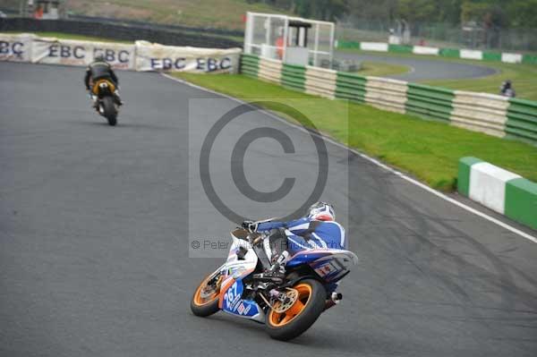 Mallory park Leicestershire;Mallory park photographs;Motorcycle action photographs;Trackday digital images;event digital images;eventdigitalimages;mallory park;no limits trackday;peter wileman photography;trackday;trackday photos