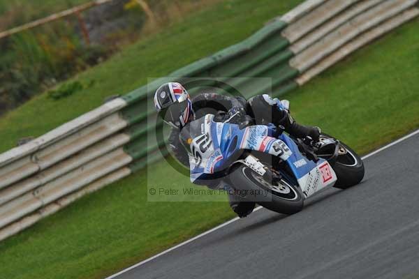 Mallory park Leicestershire;Mallory park photographs;Motorcycle action photographs;Trackday digital images;event digital images;eventdigitalimages;mallory park;no limits trackday;peter wileman photography;trackday;trackday photos
