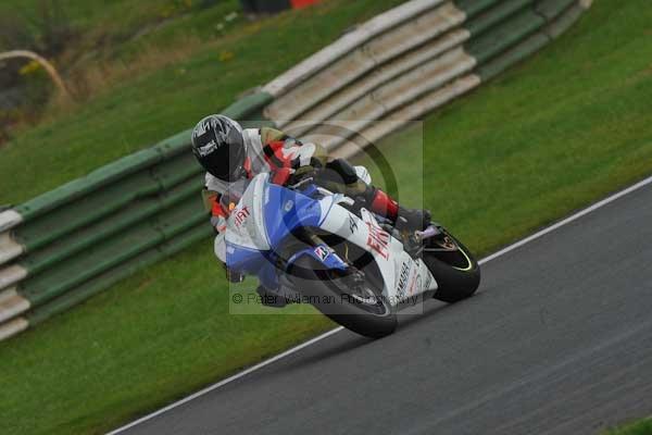 Mallory park Leicestershire;Mallory park photographs;Motorcycle action photographs;Trackday digital images;event digital images;eventdigitalimages;mallory park;no limits trackday;peter wileman photography;trackday;trackday photos