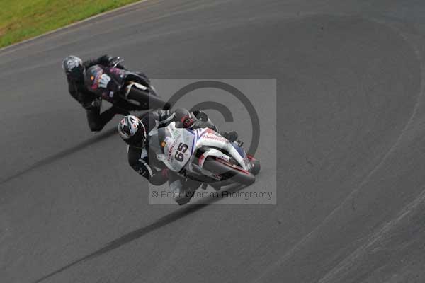 Mallory park Leicestershire;Mallory park photographs;Motorcycle action photographs;Trackday digital images;event digital images;eventdigitalimages;mallory park;no limits trackday;peter wileman photography;trackday;trackday photos