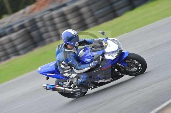 Mallory park Leicestershire;Mallory park photographs;Motorcycle action photographs;Trackday digital images;event digital images;eventdigitalimages;mallory park;no limits trackday;peter wileman photography;trackday;trackday photos