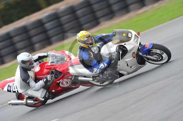 Mallory park Leicestershire;Mallory park photographs;Motorcycle action photographs;Trackday digital images;event digital images;eventdigitalimages;mallory park;no limits trackday;peter wileman photography;trackday;trackday photos