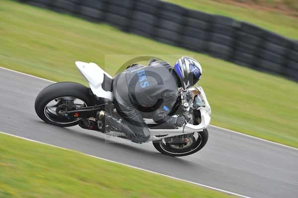 Mallory park Leicestershire;Mallory park photographs;Motorcycle action photographs;Trackday digital images;event digital images;eventdigitalimages;mallory park;no limits trackday;peter wileman photography;trackday;trackday photos