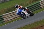 Mallory-park-Leicestershire;Mallory-park-photographs;Motorcycle-action-photographs;Trackday-digital-images;event-digital-images;eventdigitalimages;mallory-park;no-limits-trackday;peter-wileman-photography;trackday;trackday-photos
