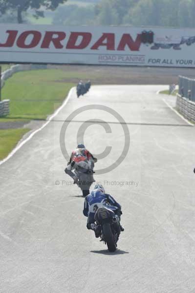 Mallory park Leicestershire;Mallory park photographs;Motorcycle action photographs;Trackday digital images;event digital images;eventdigitalimages;mallory park;no limits trackday;peter wileman photography;trackday;trackday photos