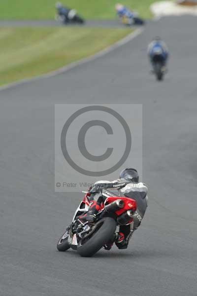 Mallory park Leicestershire;Mallory park photographs;Motorcycle action photographs;Trackday digital images;event digital images;eventdigitalimages;mallory park;no limits trackday;peter wileman photography;trackday;trackday photos