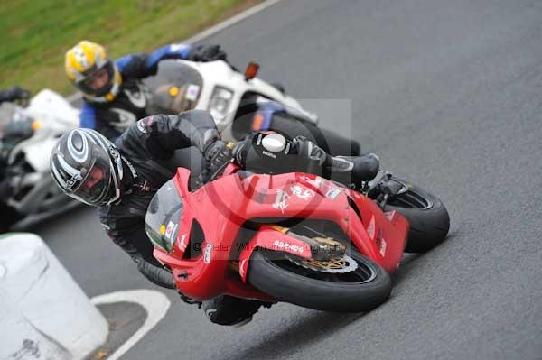 Mallory park Leicestershire;Mallory park photographs;Motorcycle action photographs;Trackday digital images;event digital images;eventdigitalimages;mallory park;no limits trackday;peter wileman photography;trackday;trackday photos